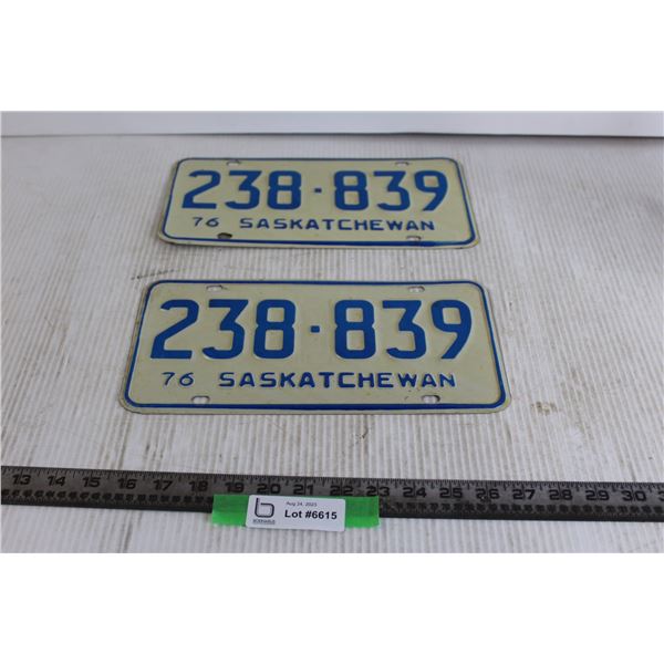 Pair of 1976 Saskatchewan License Plates