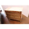 Image 7 : *Vintage 3-Drawer Dresser with Dove Tailed Drawers (31Hx37-35W X18)