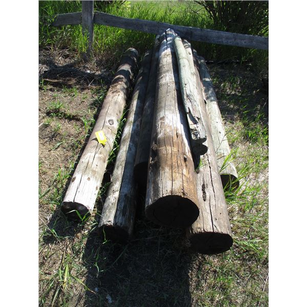 (8) Large Corner Posts, (2) Small Corner Posts (Offsite)