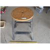 Image 1 : Router Table (32" Tall) (Offsite)