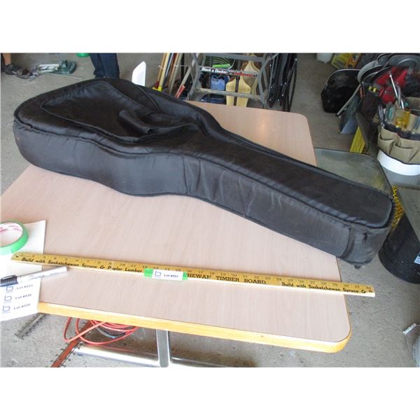 Guitar Case (Offsite)