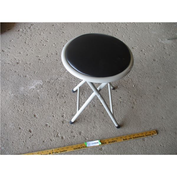 Folding Stool (Offsite)