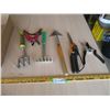 Image 1 : Gardening Hand Tools (Offsite)