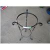 Image 1 : Plant Stand (24" Tall) (Offsite)