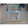 Image 1 : Metal Stand ((15 x 20 x 28") (Offsite)