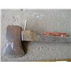 Image 3 : Axe, Hatchet (Offsite)