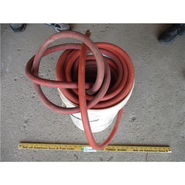 Rubber Air Hose with Bucket (Offsite)