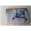 Image 2 : Christmas-Opoly Monopoly Board Game (NIB)