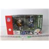 Image 1 : NFL Action Figure Set - Polamalu, Hasselbeck (NIB)