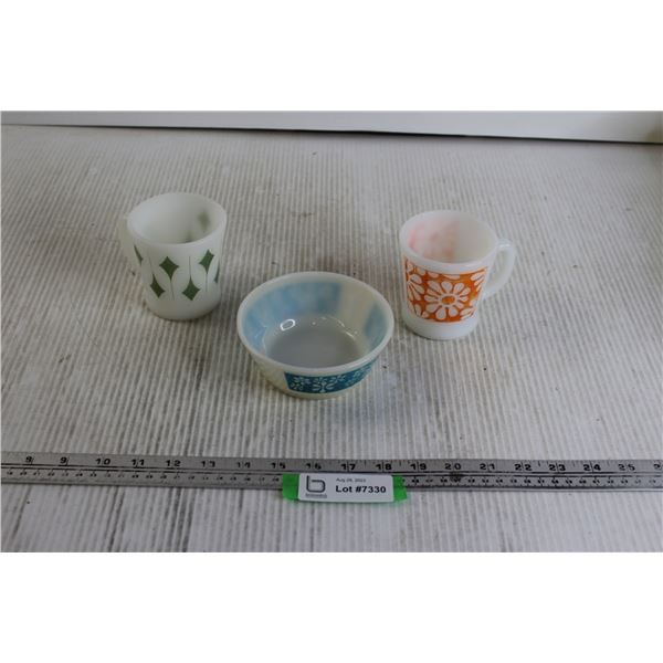 (3) Fire-King Dishware Pieces