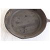 Image 3 : Cast-Iron Pan