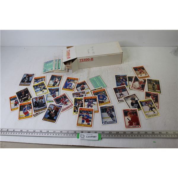 1990-91 OPC NHL Hockey Cards - 910 Piece Set