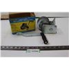Image 1 : SeaChoice Trailer Winch
