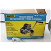 Image 3 : SeaChoice Trailer Winch