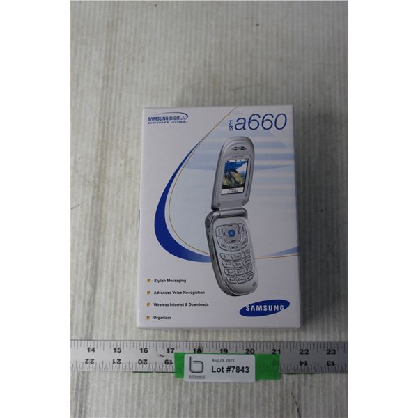 Samsung a660 Flip Phone