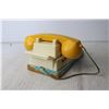 Image 5 : Vintage Fisher Price Pop Up Pal Toy Phone