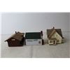Image 3 : (3) Sarah Plain and Tall Miniature Buildings