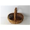 Image 3 : Wicker Basket and Candle Holders