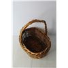 Image 4 : Wicker Basket and Candle Holders