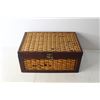 Image 2 : Wicker Box and Heating Pads (Broken Box)