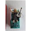 Image 2 : Taylor Swift Christmas Ornament - Works
