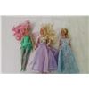 Image 2 : (6) Barbie Dolls