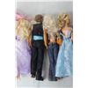 Image 9 : (6) Barbie Dolls