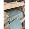 Image 2 : PALLET CRATE OF 437 PCS OF 12 X 12 SEA POLISHED NATURAL STONE TILE & 29 PCS OF 24X 24 OF SEA GREEN