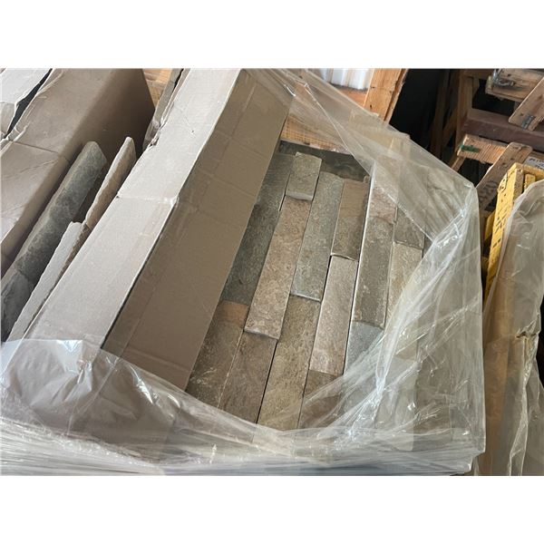 PALLET OF ASSORTED DESERT SAND LEDGESTONE CORNERS & STRAIGHT WALL STONE