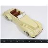 Image 1 : VINTAGE COLLECTABLE AVON 1937 CORD CERAMIC CAR