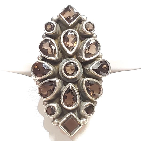 SILVER SMOKEY QUARTZ RING (~SIZE 8)(WEIGHT 10.56G)