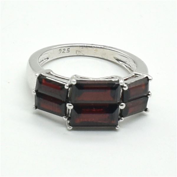 SILVER GARNET(3.8CT) RHODIUM PLATED RING (SIZE 6)