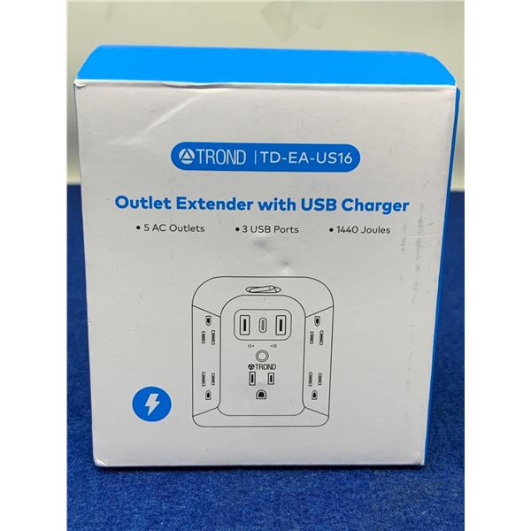 Outlet Extender with USB Charger