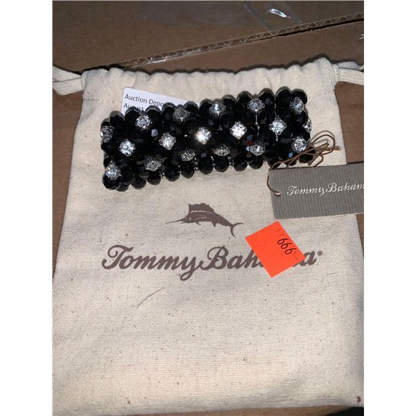 NEW Tommy Bahama Ladies bangle bracelet