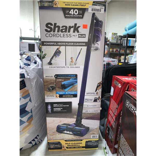 Shark Cordless Pet Plus Stick Vacuum