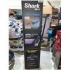 Image 2 : Shark Cordless Pet Plus Stick Vacuum