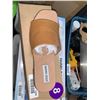 Image 3 : Steve Madden Ladies size 8 Slippers