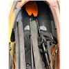 Image 3 : Pelican Premium 10 ft Kayak with Paddles