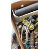 Image 8 : BOX OF QUICK CONNECT ACCESSORIES, SPRINKLER, HOSE HANGER AND MORE