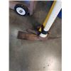 Image 2 : SLEDGE HAMMER, SPLITTING MAUL AND PICK AXE