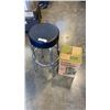 Image 1 : 36 CUP PARTY PERCULATOR AND LOT OF BARSTOOL