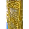 Image 2 : 14 MILK CRATES