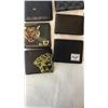 Image 3 : 8 UNAUTHENTICATED DESIGNER MENS WALLETS  - VERSACE, COACH, HERSCHEL, TOMMY HILFIGER, ETC