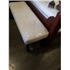 Image 3 : WHITE TUFTED 5FT LONG BENCH