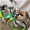 Image 4 : BRAND NEW ELECTRIC CRUISER BIKE W/ BASKET AND CHARGER 30KM CAPABILITY, 36V - RETAIL $2199