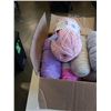 Image 3 : BOX OF YARN