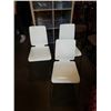 Image 1 : 3 WHITE STACKING CHAIRS