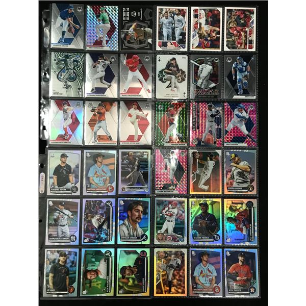  LOT OF MLB CARDS