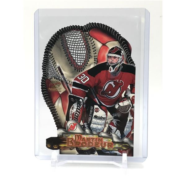 1997 PACIFIC TRADING CARDS NO.11 MARTIN BRODEUR PACIFIC PARAMOUNT