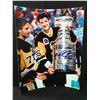 Image 1 : MARIO LEMIUEX AUTOGRAPHED 8X10 PHOTO GCG AUTHENTICATED